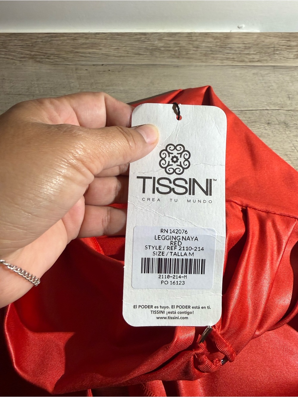 Red Colombian Butt-Lifting Leggings - Picture 4 of 7